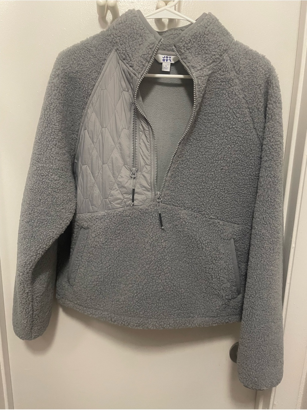 Women’s fleece jacket